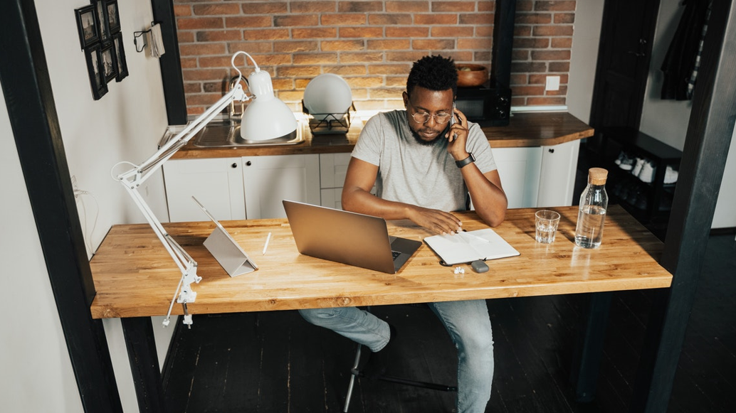 Remote Workers: 5 Must-Have Features to Support Them in 2021