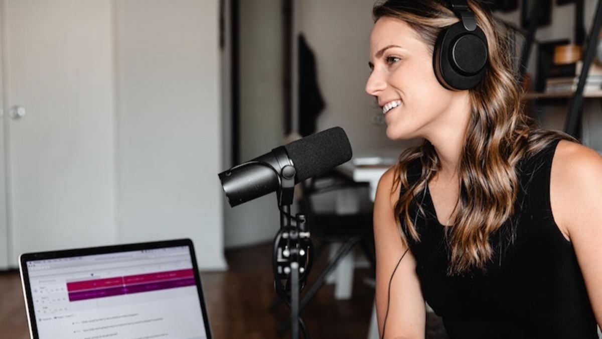Top 10 HR Podcasts to Fine Tune your People Processes